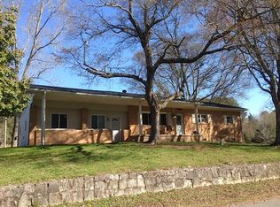 2146 Boss Rd, Chickamauga, GA 30707