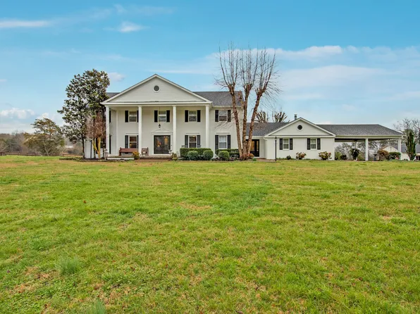 38 Cecil Morgan Rd, Pikeville, TN 37367