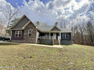 1063 Circle Dr, Jamestown, TN 38556