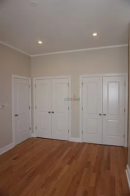 Rented by Citi Nest Group LLC | media 22