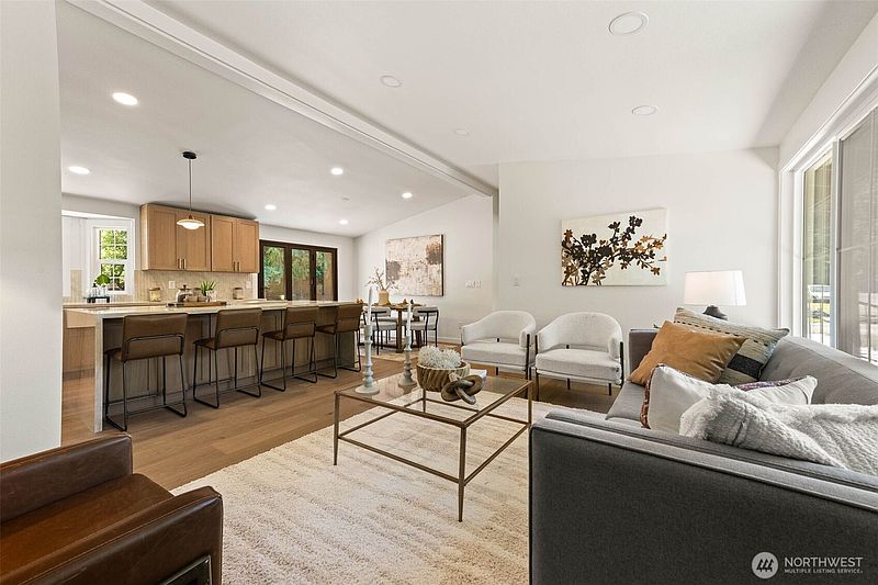 4th image of 8655 NE 170th Street