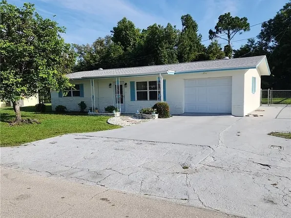 20 Glenmont Dr W, North Fort Myers, FL 33917