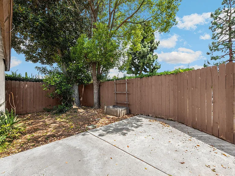 730 N Kathleen Ln — Photo 8