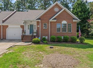 113 Ashley Pl, Colonial Heights, VA 23834