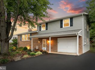 3395 Cranmere Ln, York, PA 17402