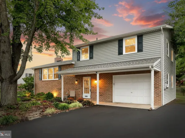 3395 Cranmere Ln, York, PA 17402