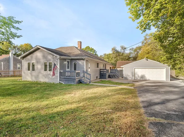 3615 N Dwight Rd, Morris, IL 60450