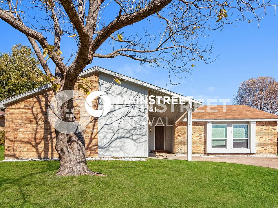 9920 Edmund Dr