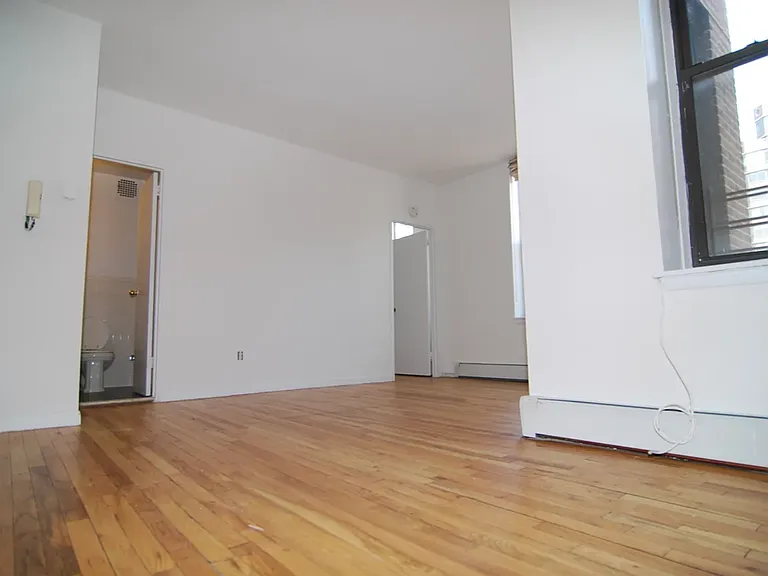 268 W 84th St #6C — Photo 2
