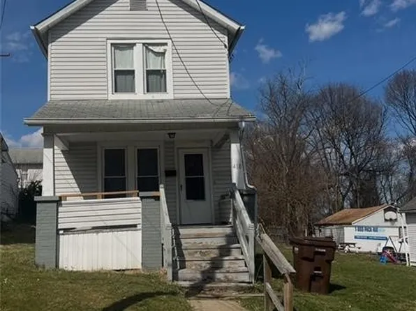 418 Ellsworth St, Sharon, PA 16146