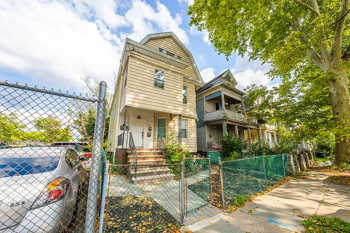 Building Photo - 170 N 15th St #2