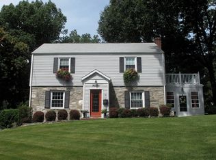 10 Wisteria Ter, Morristown, NJ 07960
