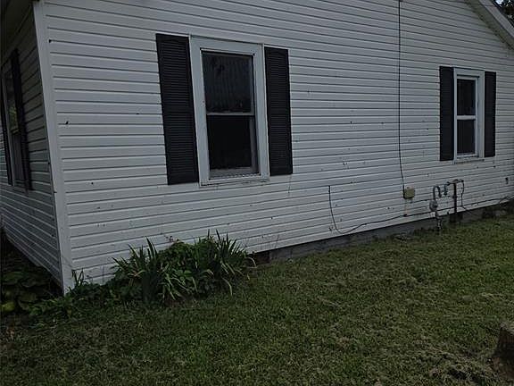 2nd image of 309 Edmondson St