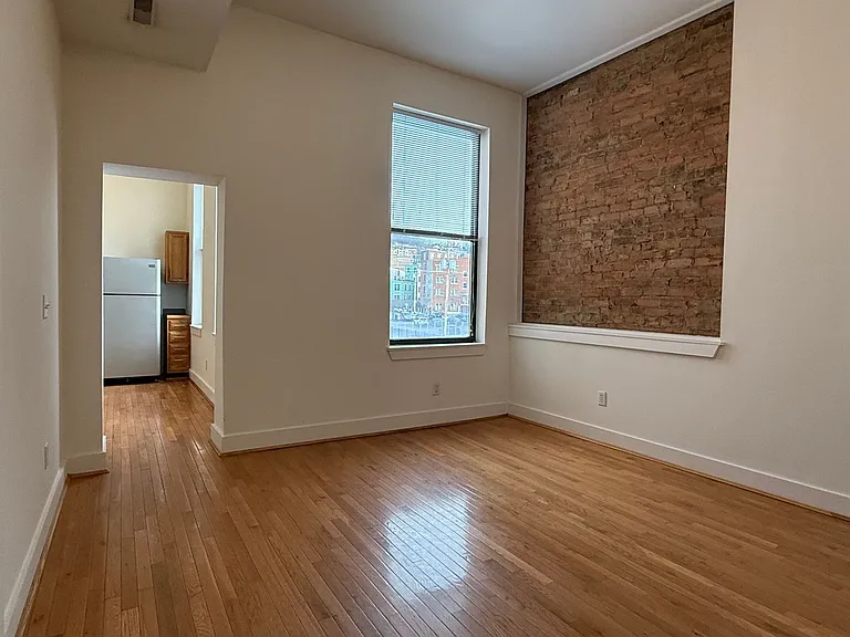 1414-16 Walnut St — Photo 8
