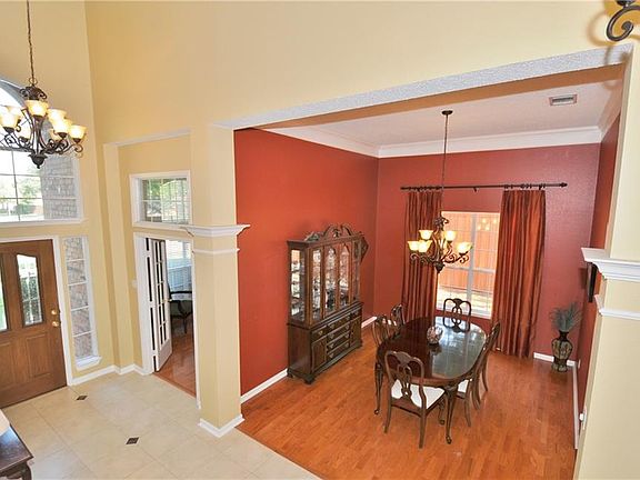 5th image of 7924 Constitution Dr
