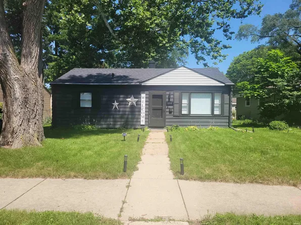 1232 Erwin St, Elkhart, IN 46514