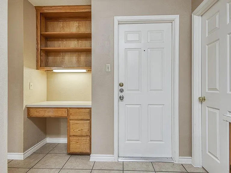 2322 Willow Dr — Photo 7