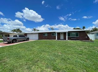 1356 Harbor View Dr, North Fort Myers, FL 33917