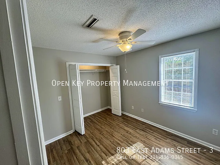 803 E Adams St #3 — Photo 24