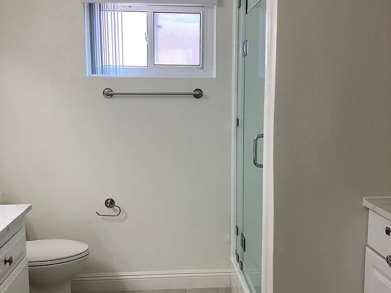 130 W Mountain St — Photo 12