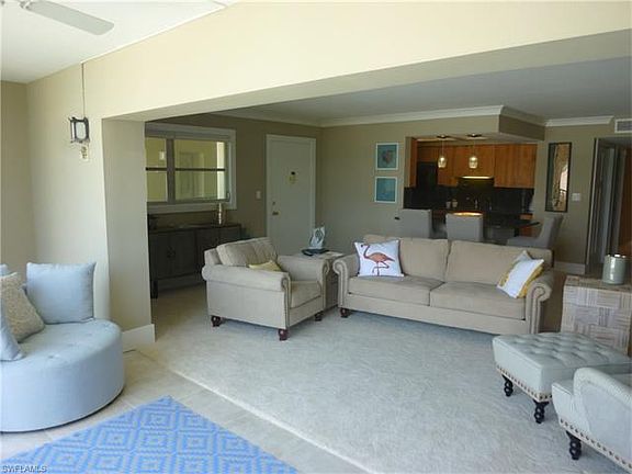 3rd image of 222 Harbour Dr Unit I