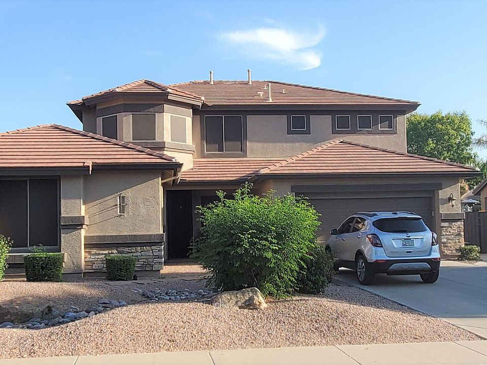1st image of 4437 E Palmdale Ln