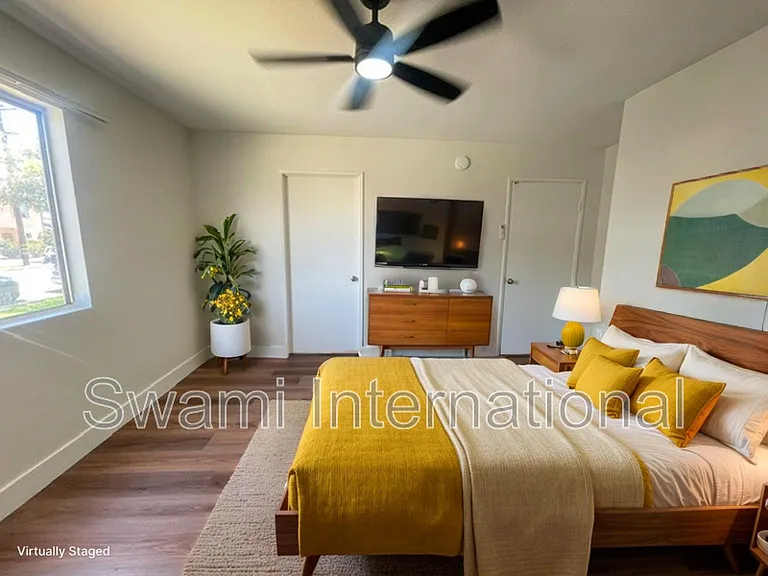 345 E Stepney St #6 — Photo 4