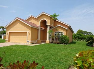 27335 Jolly Roger Ln, Bonita Springs, FL 34135