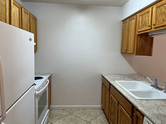 5th image of 514 Landview Dr #C