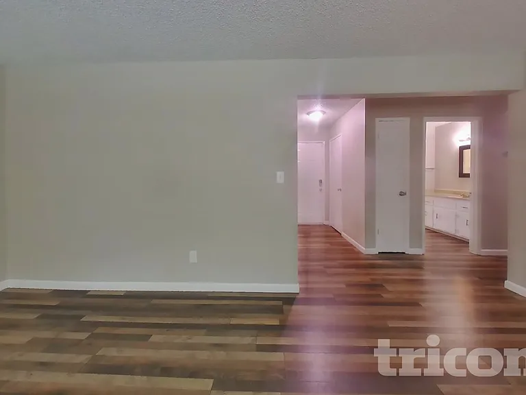 1200 Muirswood Way — Photo 2