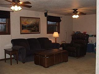 3rd image of 405 Northfield Ln