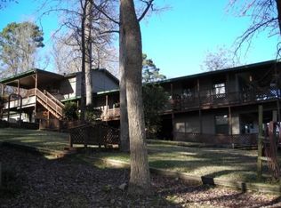 255 Redbud Cir, Burkeville, TX 75932