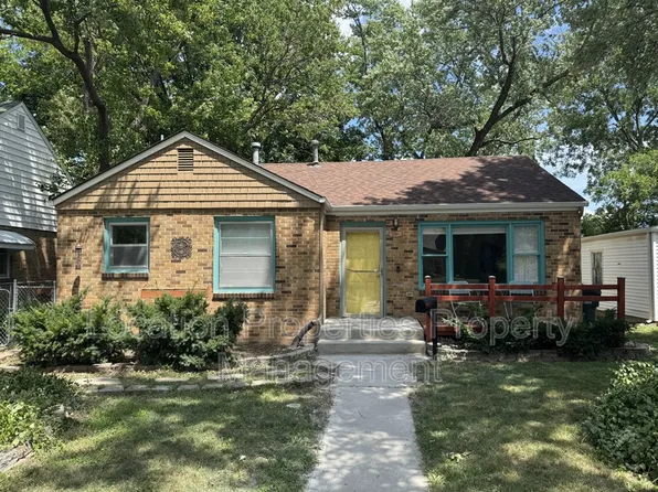 1740 Vermont St, Lawrence, KS 66044