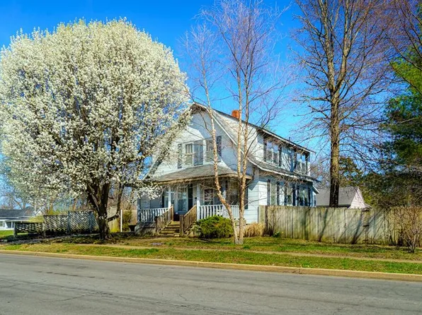 404 N Walnut St, Rolla, MO 65401