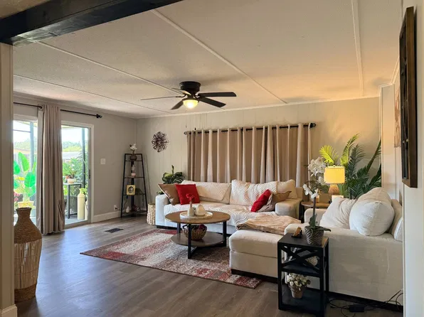 3520 Shortcake Ln, Valrico, FL 33594