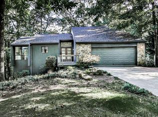 4658 Pond Ln, Marietta, GA 30062