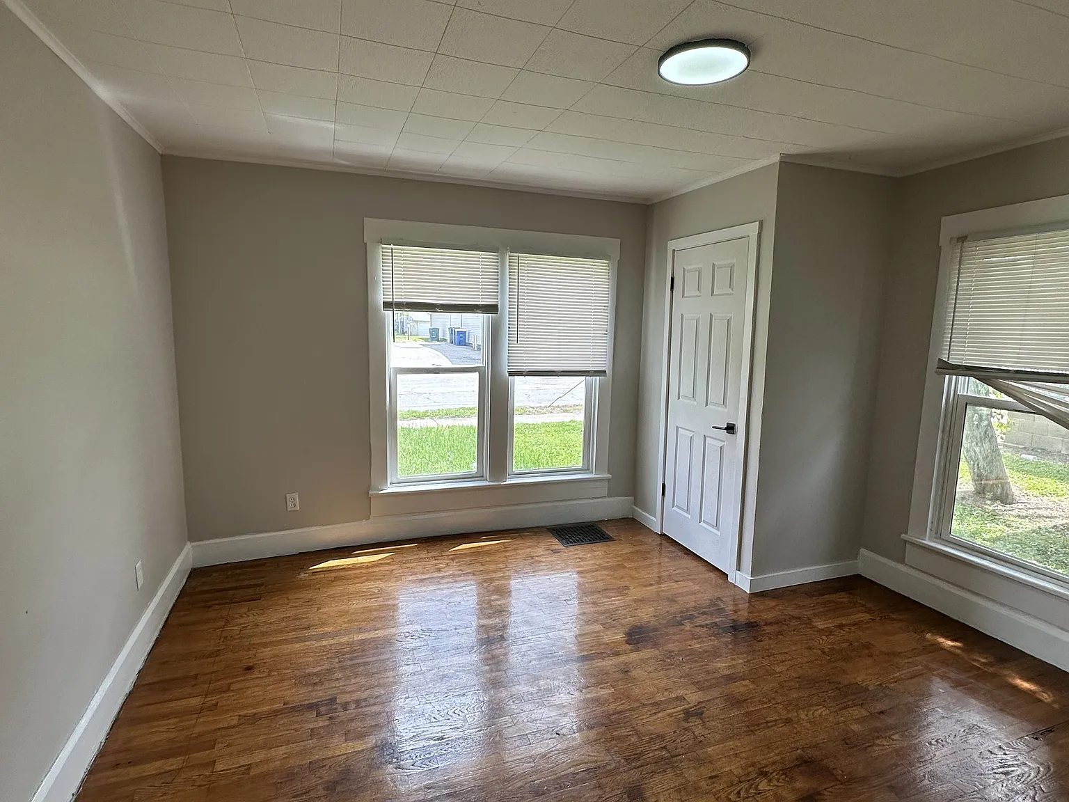 2703 South Walnut Street - 1 — Photo 4
