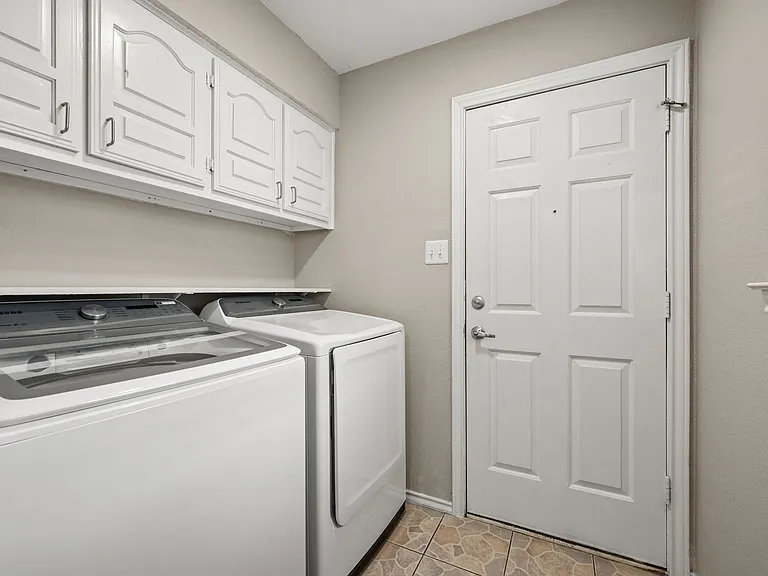 1802 Campbell Trl — Photo 36