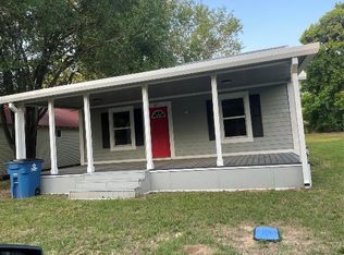 621 McEntire Rd, Trinidad, TX 75163