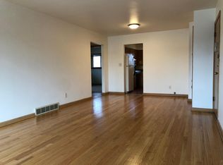 3424 S 60th St APT 4, Milwaukee, WI 53219