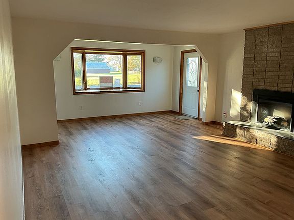 5th image of 7802 Swan Creek Rd