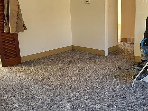 4th image of 118 Kenneth St #5