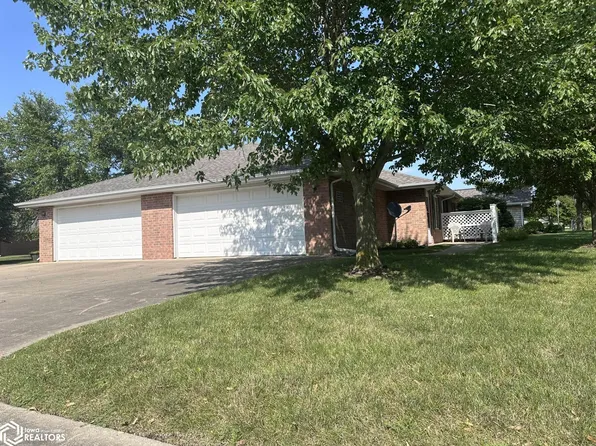1703 Linden Dr APT D, Fairfield, IA 52556