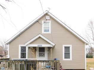 1018 Normal St, Henry, IL 61537