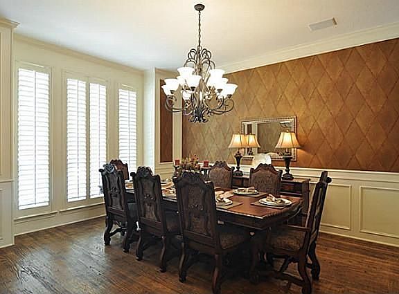 4th image of 5912 Saint Agnes Dr