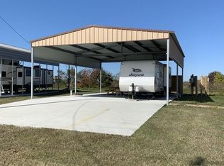 1809 Honeysuckle Ln, Crystal Beach, TX 77650