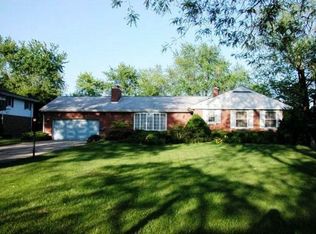 6409 Cleveland St, Merrillville, IN 46410