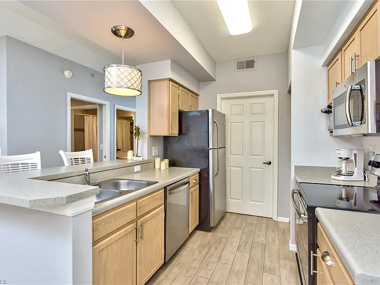 4610 Saint Croix Ln #1016 — Photo 8