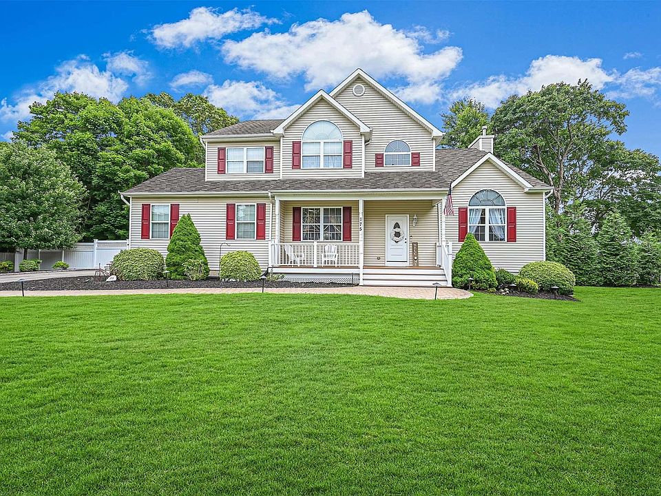 175 Roe Avenue, East Patchogue, NY 11772 Zillow