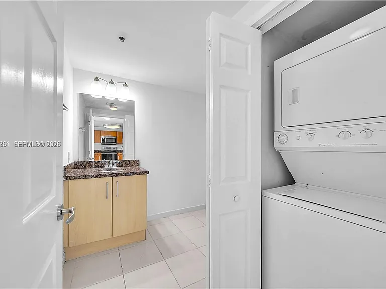 6362 Collins Ave #503 — Photo 14